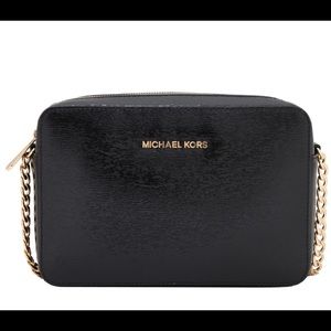 Michael Kors Jet Set Crossbody